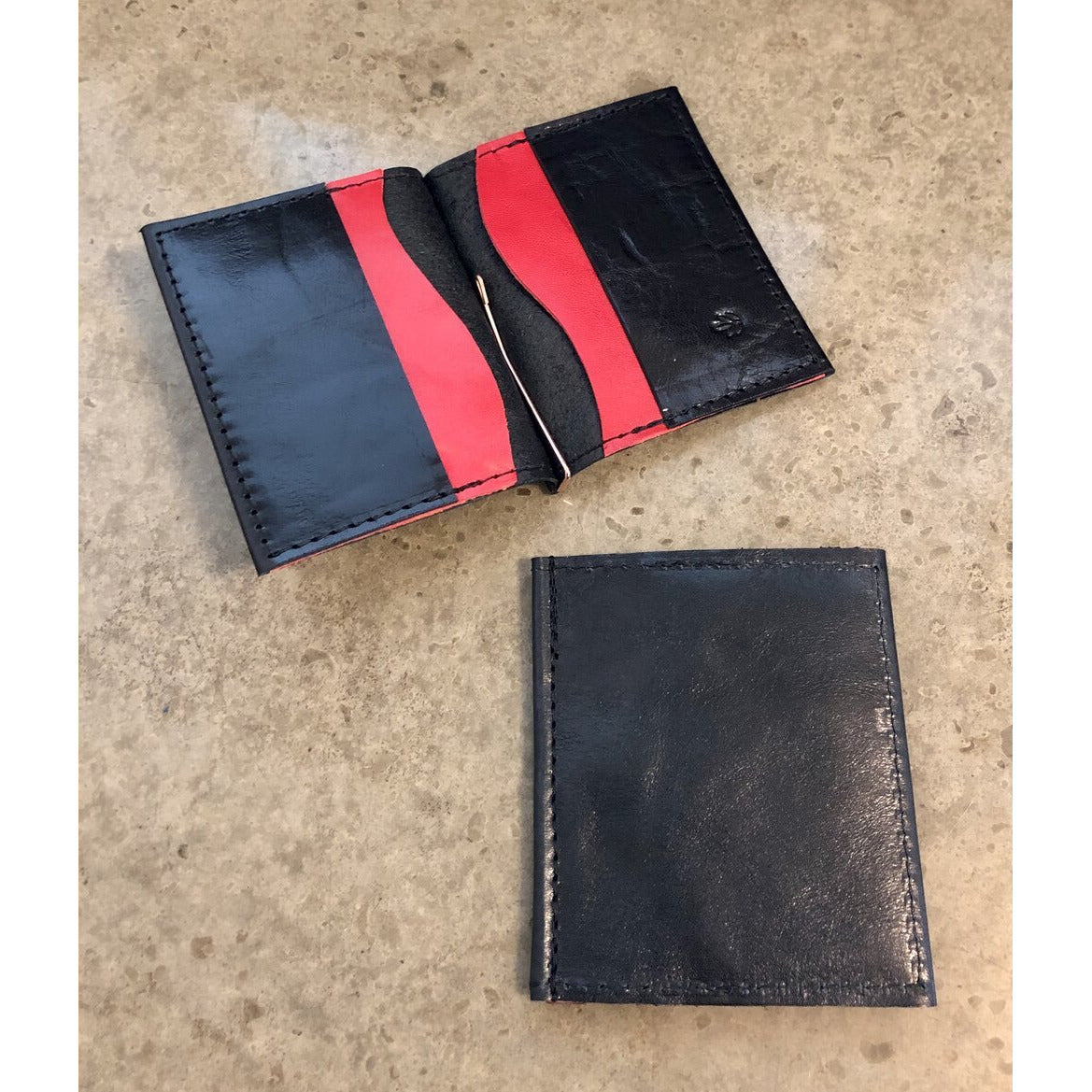 Leather Money Clip Wallet, black with red pockets
